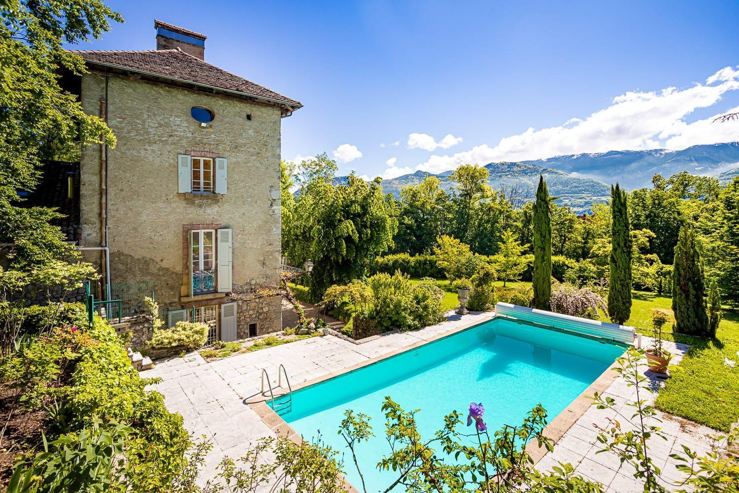 Chateau Monts Blancs Lumbin Exterior foto
